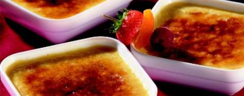 Crème brûlée flavoured with Floc de Gascogne rosé